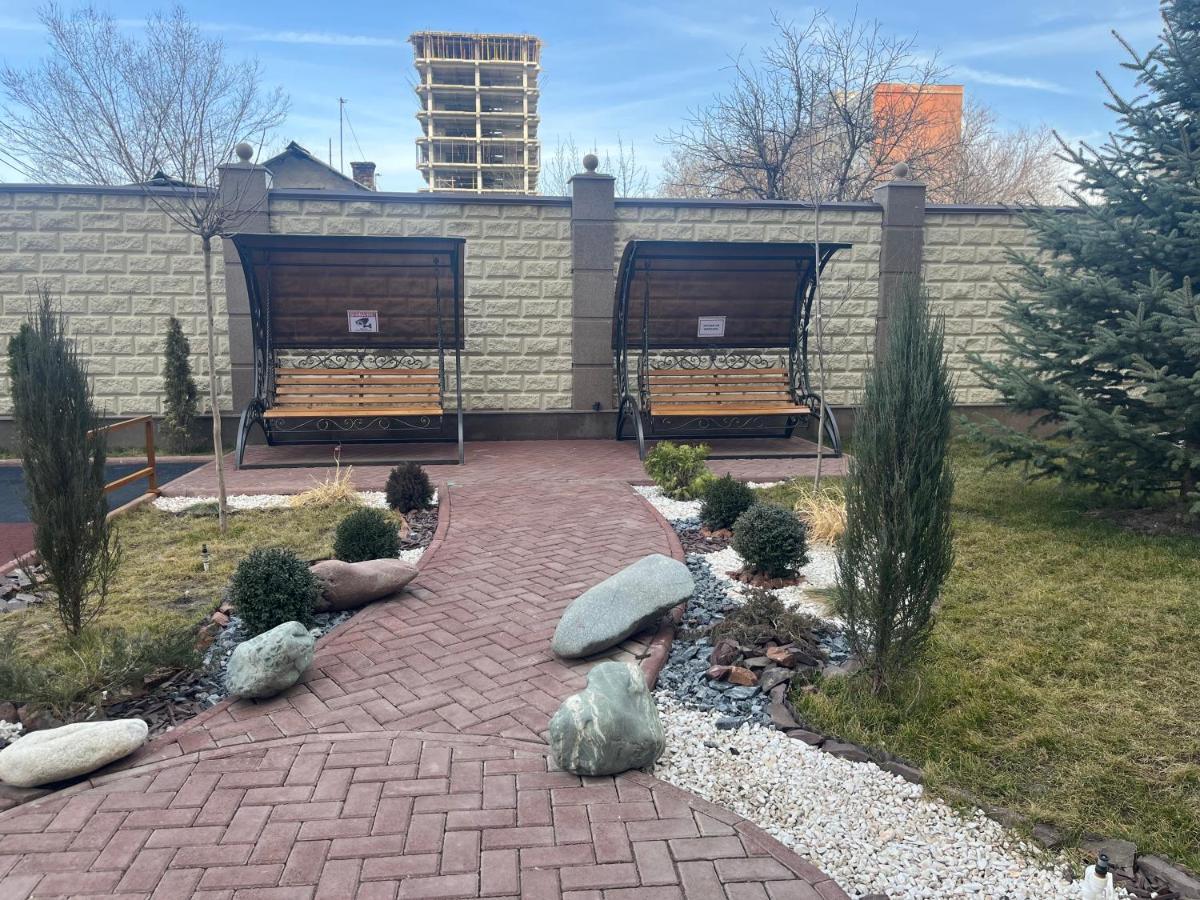 Апартамент Кристалл Bishkek Exterior photo